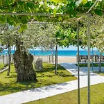 Aparthotel Opalium Front 3*