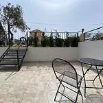 Opalium Front بوتوس