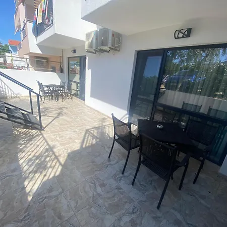 Apart Otel Opalium Front 3*