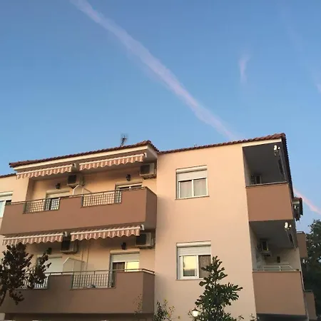 Apart-hotel Opalium Front