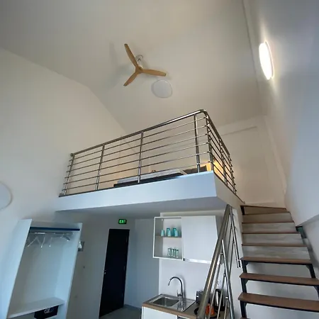 Opalium Front Apart-hotel Potos