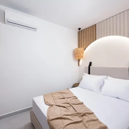 Opalium Front Apart Otel Potos