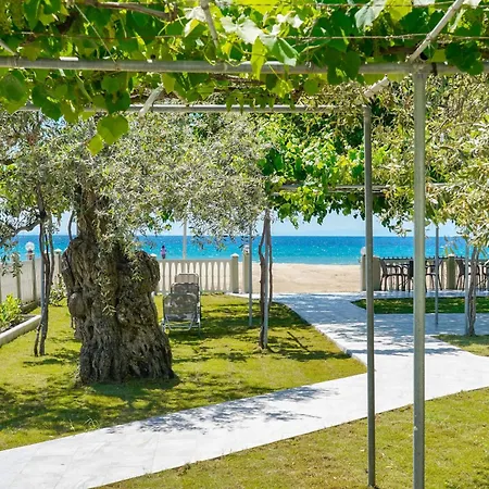 Apart Otel Opalium Front 3*