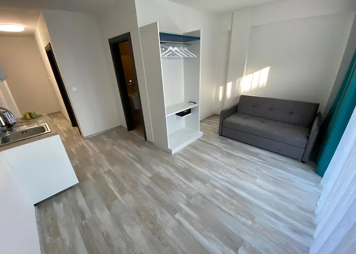 Opalium Front Apartmanhotel 3*