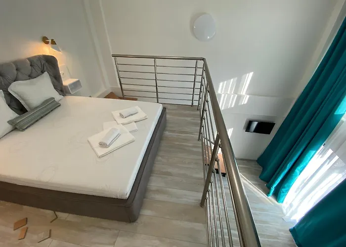 Opalium Front 3* 포토스