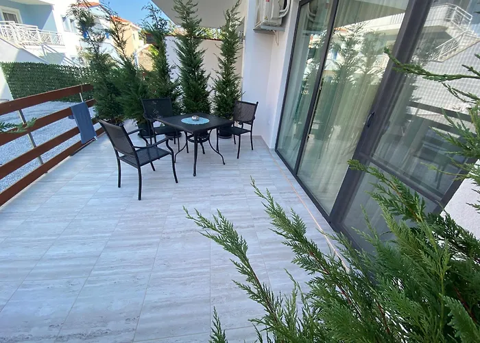 Opalium Front 3* 포토스