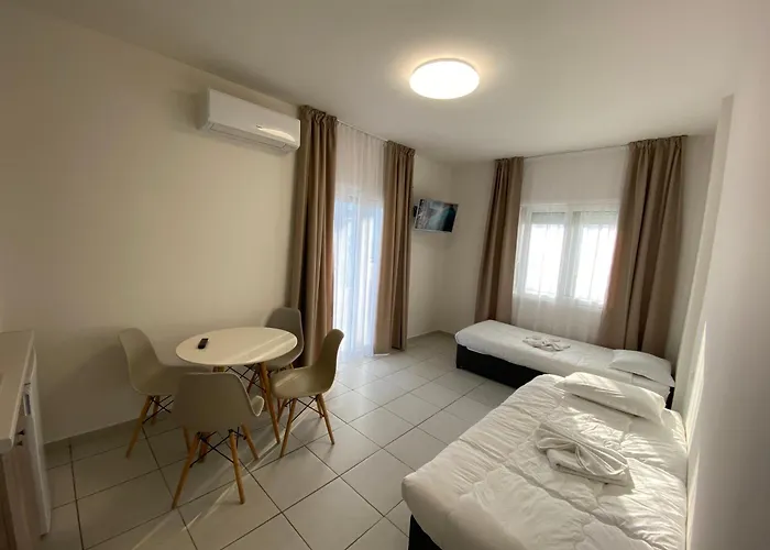 Opalium Front Apartmanhotel 3*